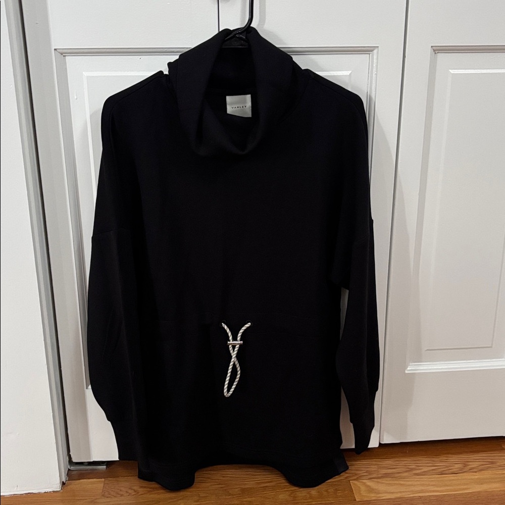 Varley Freya Sweatshirt NWT - Size S - Black